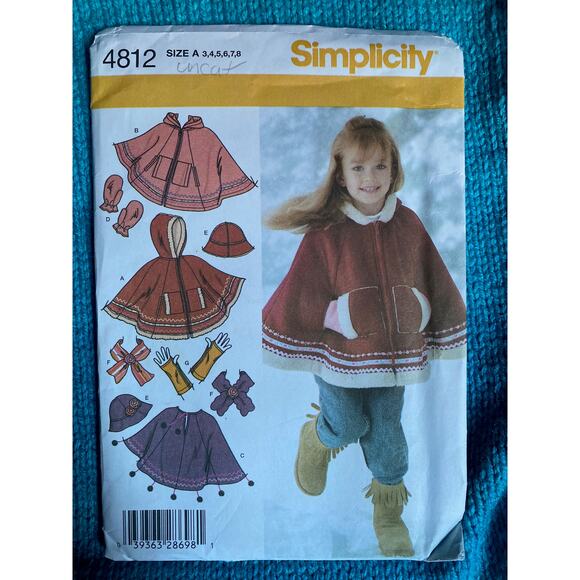 Simplicity Sewing pattern 4812 girls poncho cape scarf  hat size 3-8 - Picture 1 of 5